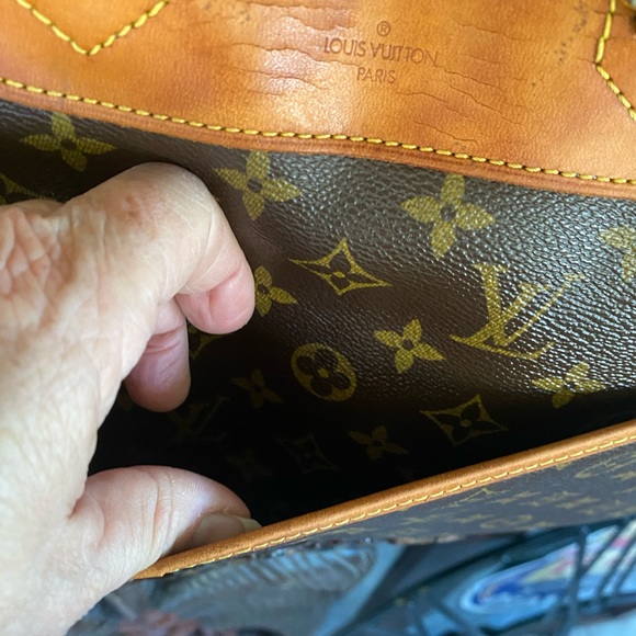 LOUIS VUITTON Monogram Deauville - Picture 3 of 16
